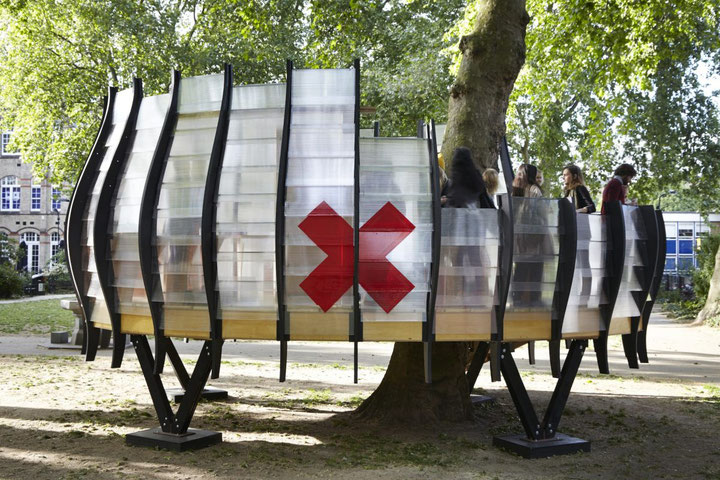 Natalie Jeremijenko "TREExOFFICE", 2015 Installation, Hoxton Square, London Photo: Jack Hobhouse