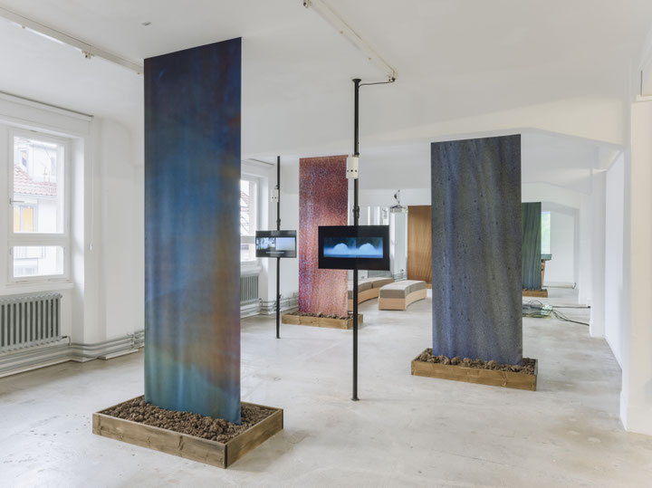 Jeremy Bolen und Brian Holmes, <i>Earth Time</i>, 2025, Realisiert im Künstlerhaus Stuttgart, Foto: Johannes Ocker