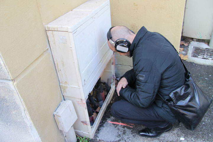 Christina Kubisch, <i>Electrical Walks, Aix-en Provence</i>, 2015, As part of the "Mobile Audio Fest" festival, organized by Locus Sonus, Photo: Christina Kubisch