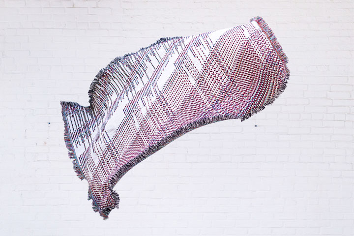 Phillip Stearns, <i>Glitch Textiles</i>, ca. 2011, Mittels unkonventioneller digitaler Techniken hergestellter Webstoffe, Courtesy: Phillip Stearns