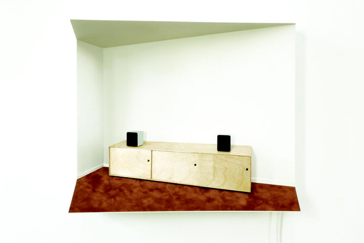 Maurice van Tellingen, <i>Loudspeaker II</i>, 2005, Courtesy: Ron Mandos Gallery, photo: Kay-Uwe Rosseburg, from the exhibition <i>TONSPUR_expanded</i>